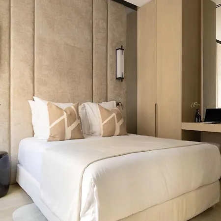 Luxury Flat -2Br 8P- Madeleine Saint Honore * Париж